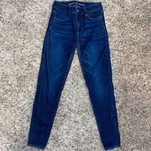 AE Dark Wash Hi-Rise Jegging